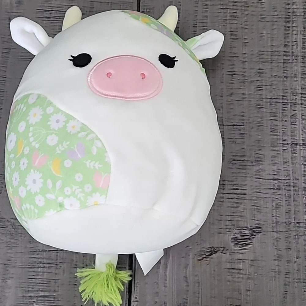 Squishmallows Ada Green and White Cow Plush 8 Inch